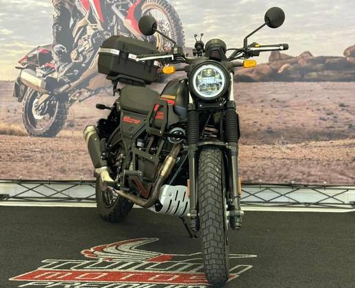 ROYAL ENFIELD SCRAM 411 ROYAL ENFIELD SCRAM 411
